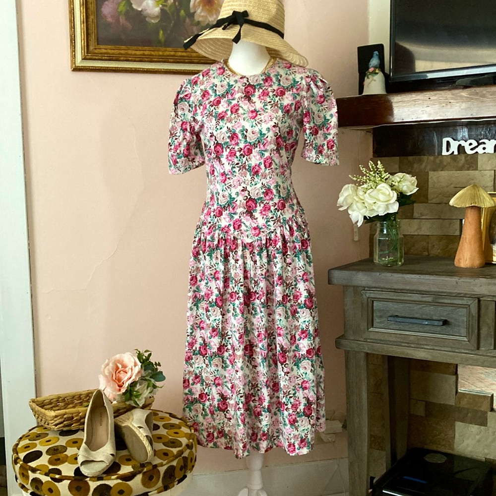 Vintage Floral Cottage Core Dress